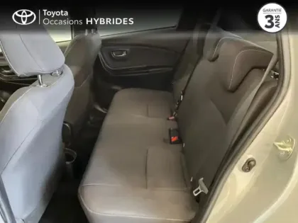 Photo 11 Toyota Yaris  100h Collection 5p