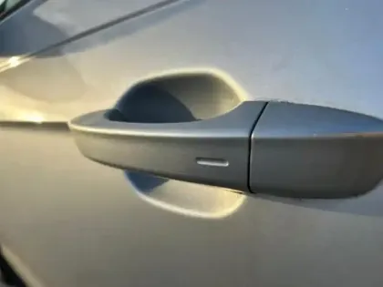 Photo 7 Volkswagen Taigo  1.0 TSI 110ch Style DSG7