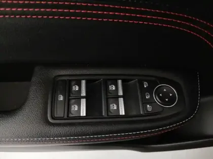 Photo 12 Renault Arkana  1.3 TCe 140ch FAP RS Line EDC -21B