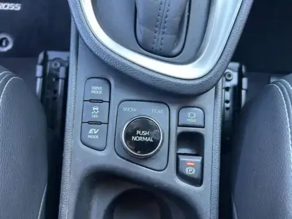 Photo 13 Toyota Yaris  Cross 116h Collection AWD-i MY21