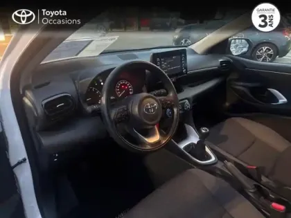 Photo 7 Toyota Yaris  120 VVT-i Dynamic 5p MY22