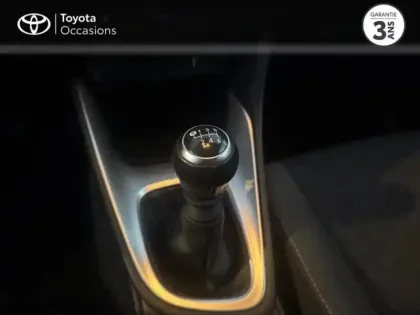 Photo 11 Toyota Yaris  120 VVT-i Dynamic 5p MY22