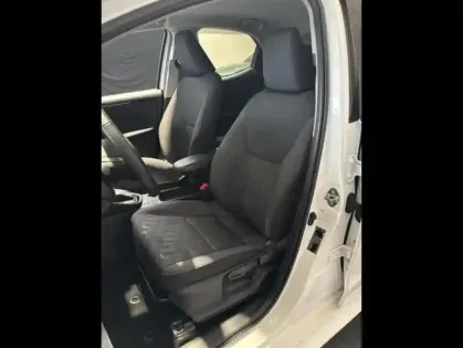 Photo 14 Toyota Yaris  116h Design 5p MC24