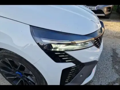 Photo 14 Renault Clio  1.6 E-Tech 145ch full hybrid esprit Alpine - 24