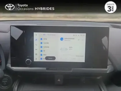 Photo 14 Toyota C-HR  1.8 Hybride 140ch Dynamic NG23
