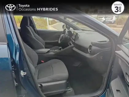 Photo 5 Toyota C-HR  1.8 Hybride 140ch Dynamic NG23
