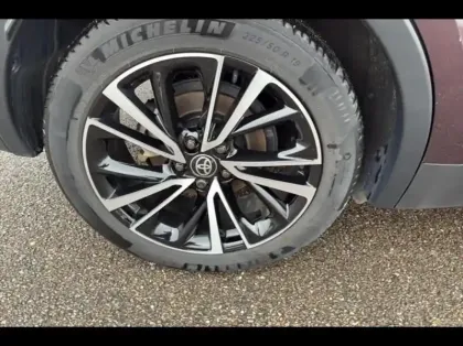 Photo 14 Toyota C-HR  2.0 Hybride 200ch Collection Premiere NG23