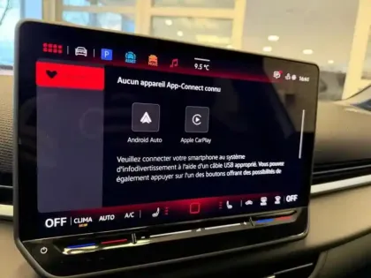 Photo 6 Volkswagen T-roc  1.5 eTSI 150ch R-Line DSG7