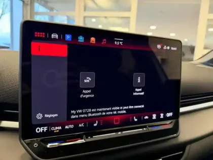 Photo 12 Volkswagen T-roc  1.5 eTSI 150ch R-Line DSG7