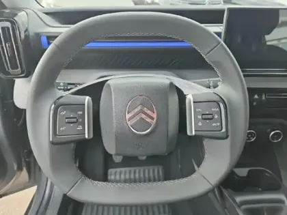 Photo 12 Citroën C3  1.2 Turbo 100ch PLUS