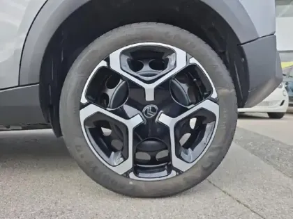 Photo 7 Citroën C3  1.2 Turbo 100ch PLUS