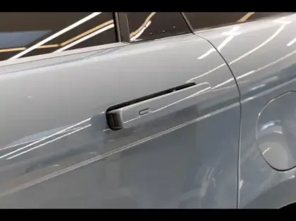 Photo 11 Land rover Range Rover  Evoque 1.5 P300e 309ch Dynamic SE