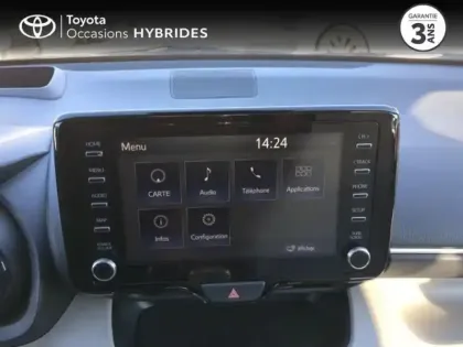 Photo 14 Toyota Yaris  116h Iconic 5p