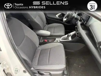 Photo 5 Toyota Yaris  116h Design 5p MC24