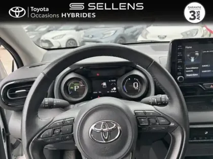 Photo 12 Toyota Yaris  116h Design 5p MC24
