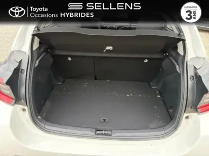 Photo 9 Toyota Yaris  116h Design 5p MC24