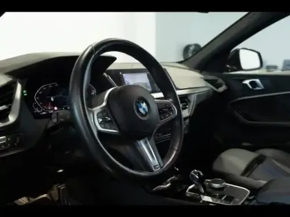 Photo 8 BMW Serie 1 Série 1 118iA 136ch M Sport DKG7