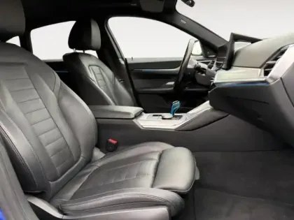 Photo 14 BMW I4  M50 544ch