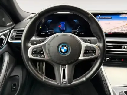 Photo 11 BMW I4  M50 544ch