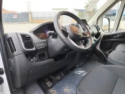 Photo 10 Citroën Jumper  Fg L2H2 3.3 140ch BlueHDi S&S