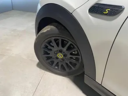 Photo 7 Mini Mini  Cooper SE 184ch Edition Premium Plus BVA 5CV