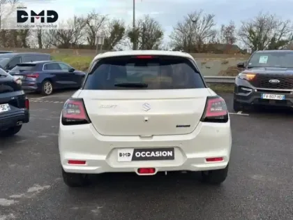 Photo 10 Suzuki Swift  1.2 Hybrid 83ch Privilège Auto