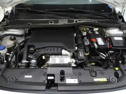 Photo 10 Peugeot 208  1.2 PureTech 100ch S&S Style 118g