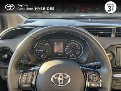 Photo 12 Toyota Yaris  100h Dynamic 5p RC19