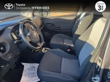 Photo 10 Toyota Yaris  100h Dynamic 5p RC19