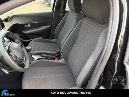 Photo 10 Peugeot 208  1.5 BlueHDi 100ch S&S Style