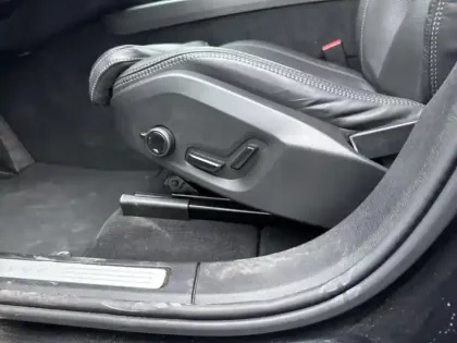 Photo 12 Volvo Xc60  T6 Hybride Rechargeable 350ch Ultra Style Chrome Geartronic 8 AWD