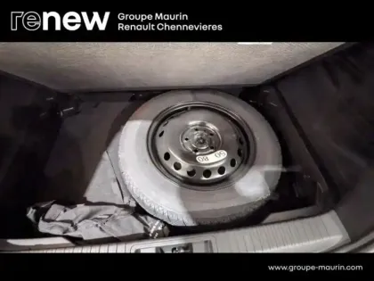 Photo 12 Renault Captur  1.6 E-Tech hybride 145ch Evolution