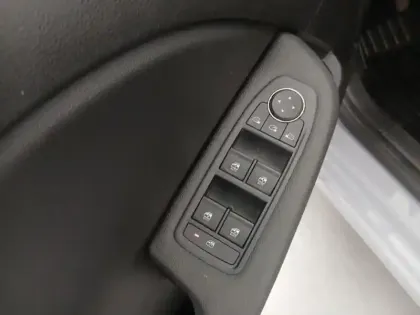 Photo 8 Renault Clio  1.0 TCe 90ch Evolution