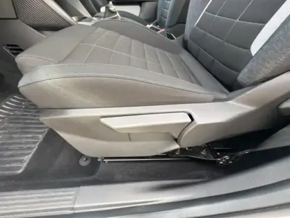 Photo 11 Citroën C3  1.2 Turbo 100ch PLUS