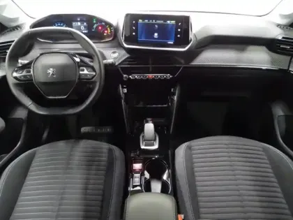 Photo 7 Peugeot 208  e- 136ch Style