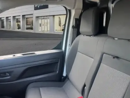 Photo 9 Citroën Jumpy  Fg M 2.0 BlueHDi 145ch S&S EAT8