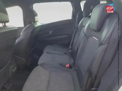 Photo 10 Renault Grand Scenic  1.3 TCe 140ch Intens EDC - 21