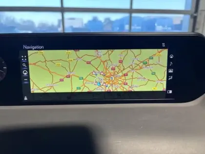 Photo 8 Lexus UX  250h 2WD Executive MY21