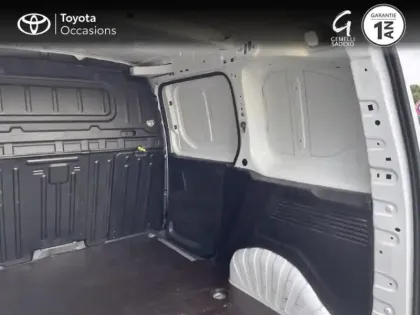 Photo 11 Peugeot Partner  Standard 1000kg BlueHDi 100ch S&S BVM5 Grip