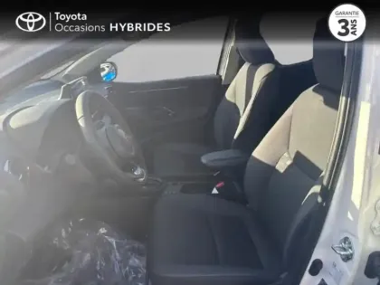 Photo 10 Toyota Yaris  116h Design 5p MY25