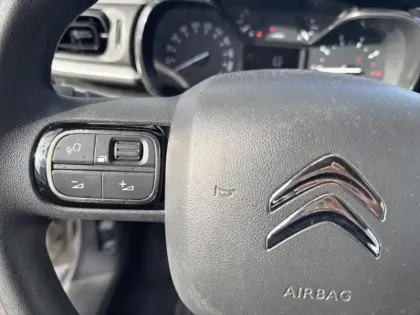 Photo 13 Citroën C3  1.5 BlueHDi 100ch S&S PLUS