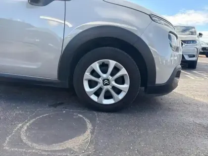 Photo 10 Citroën C3  1.5 BlueHDi 100ch S&S PLUS