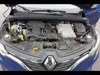 Photo 14 Renault Captur  1.6 E-Tech hybride rechargeable 160ch Intens -21