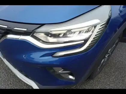 Photo 13 Renault Captur  1.6 E-Tech hybride rechargeable 160ch Intens -21