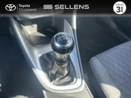 Photo 10 Toyota Yaris  70 VVT-i Dynamic 5p MY22