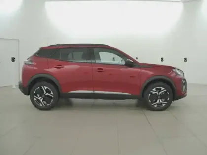 Photo 68 Peugeot 2008  Hybrid 145 e-DCS6