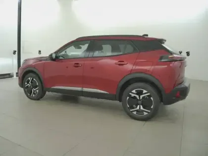 Photo 70 Peugeot 2008  Hybrid 145 e-DCS6