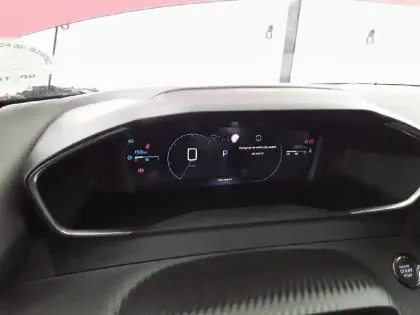 Photo 9 Peugeot 2008  Hybrid 145 e-DCS6