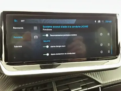 Photo 48 Peugeot 208  Hybrid 110 e-DCS6