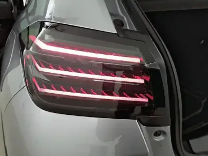 Photo 70 Peugeot 208  Hybrid 110 e-DCS6